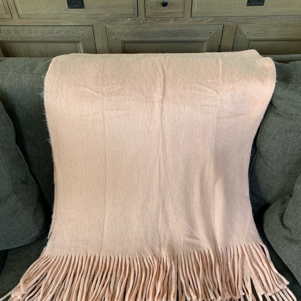 Steve Madden large beautiful soft pink warm scarf.